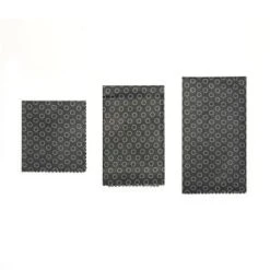 KIKKERLAND Enveloppes Réutilisables à La Cire D'abeille Noires -Maisons Du Monde Boutique enveloppes reutilisables a la cire d abeille noires bee wrap 1