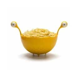 Pa Design Passoire Jaune à Spaghetti Monstre 11 Pa Design Passoire Jaune à Spaghetti Monstre -Maisons Du Monde Boutique passoire jaune a spaghetti monstre 3
